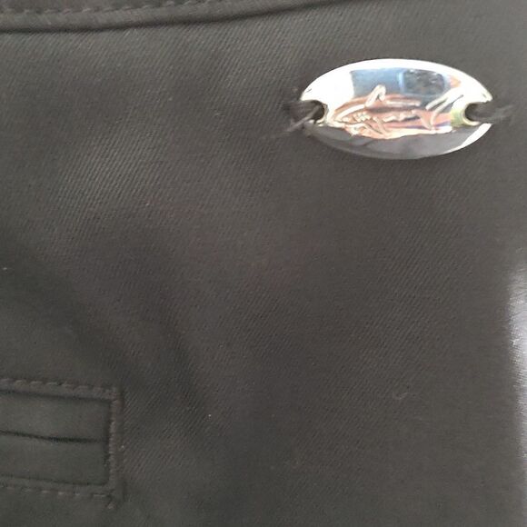 Greg Norman Golf black skort skirt gray red white trim Sz 8 - Picture 4 of 4